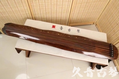 马鞍山市●久音古琴  ●今日推荐  20240321【收藏级断纹小蕉叶】